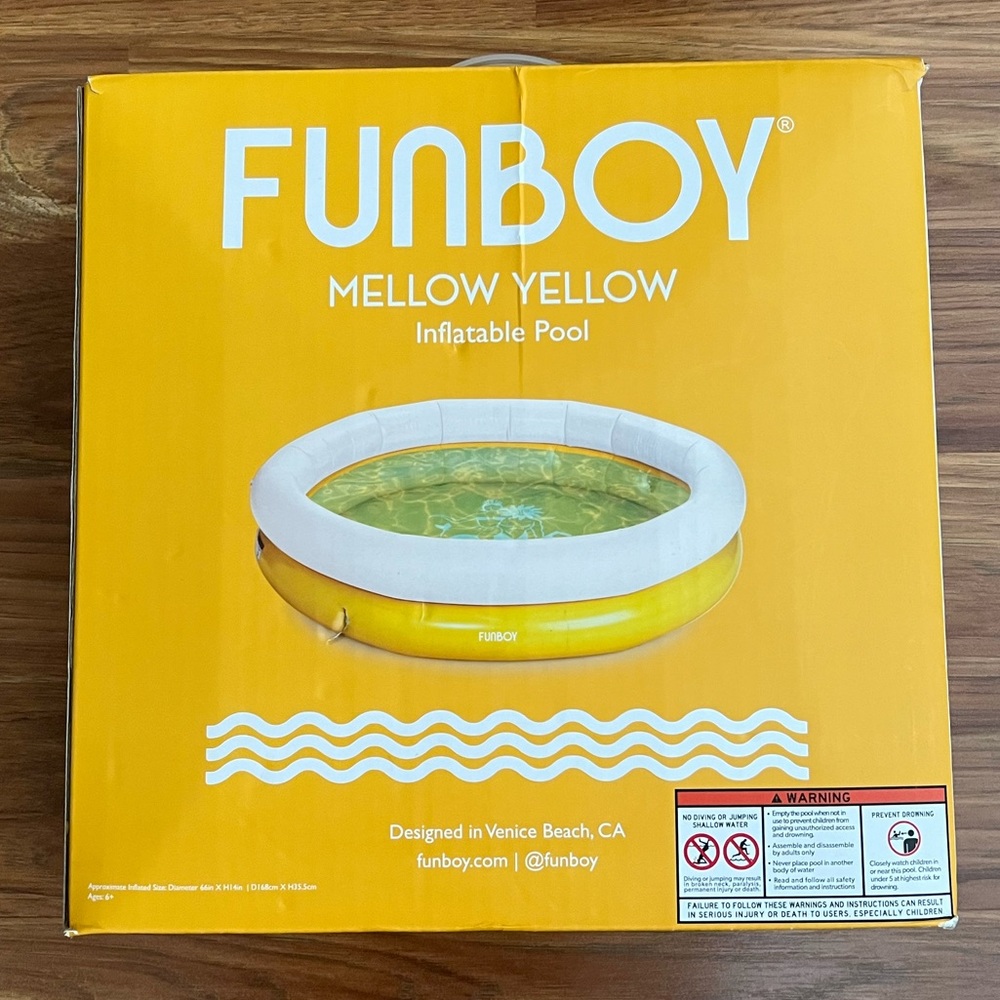 Pool - Inflatable pool BPA free - Brand New 🏊‍♂️ FunBoy